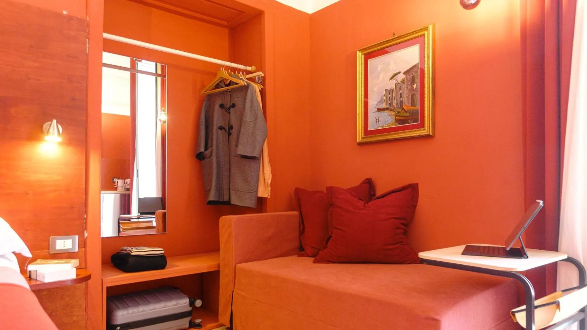 Bed & Breakfast Oda B&B Naples Italy